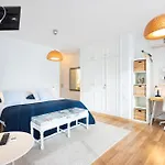 Home2book Lighthouse Stunning Sea View Apartment